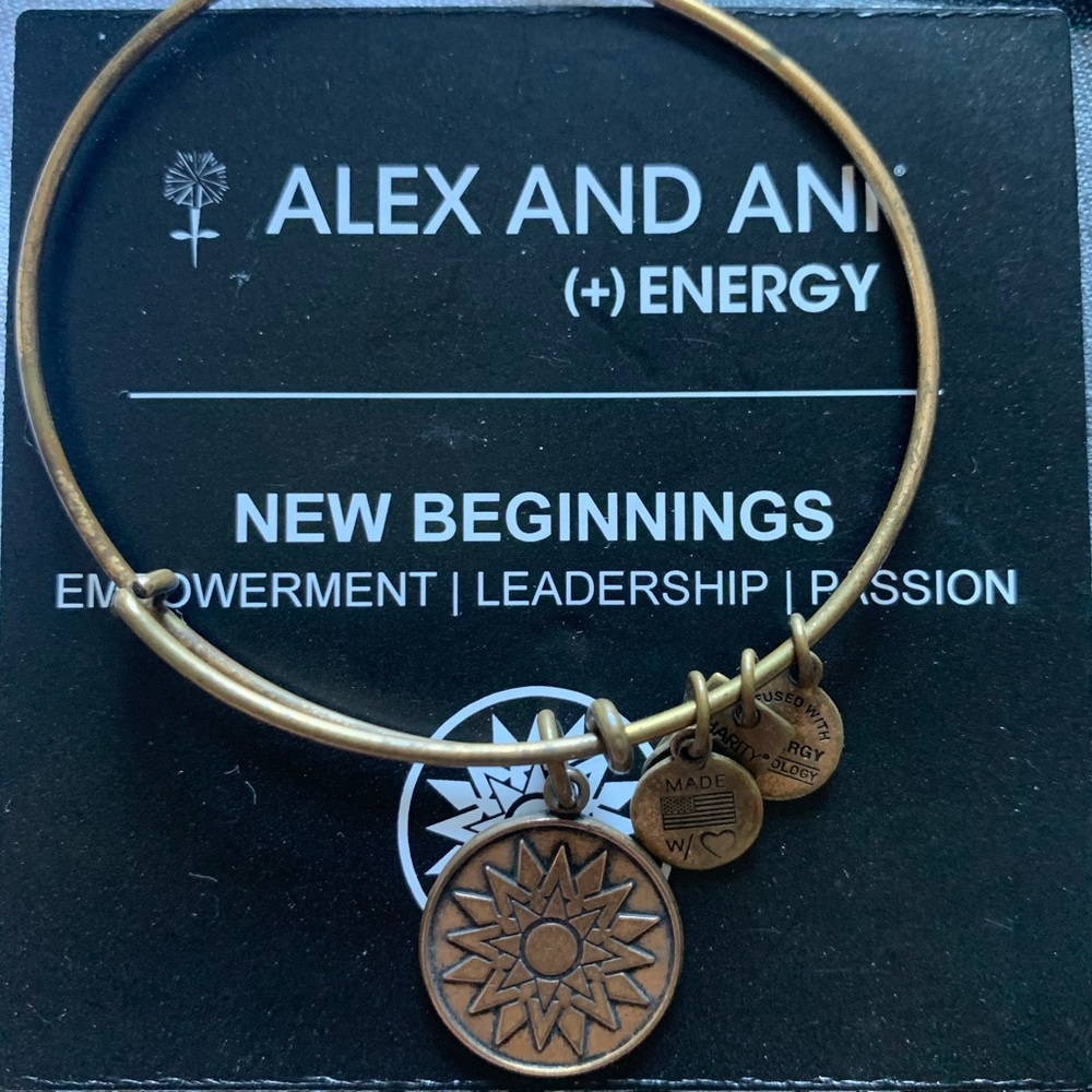 🎉HP🎉New Beginnings Alex and Ani Bracelet